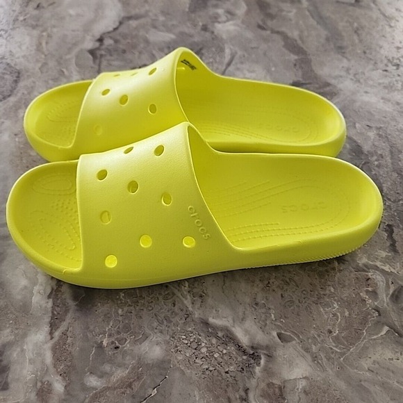 Crocs Classic Yellow Slides Sandals Slip On Foam Womens Size 11 Mens 9 - Picture 2 of 6